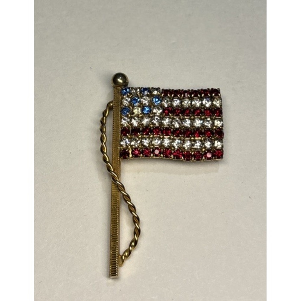 Vintage American Flag July 4th Patriotic Brooch Pin Gold Tone 2"